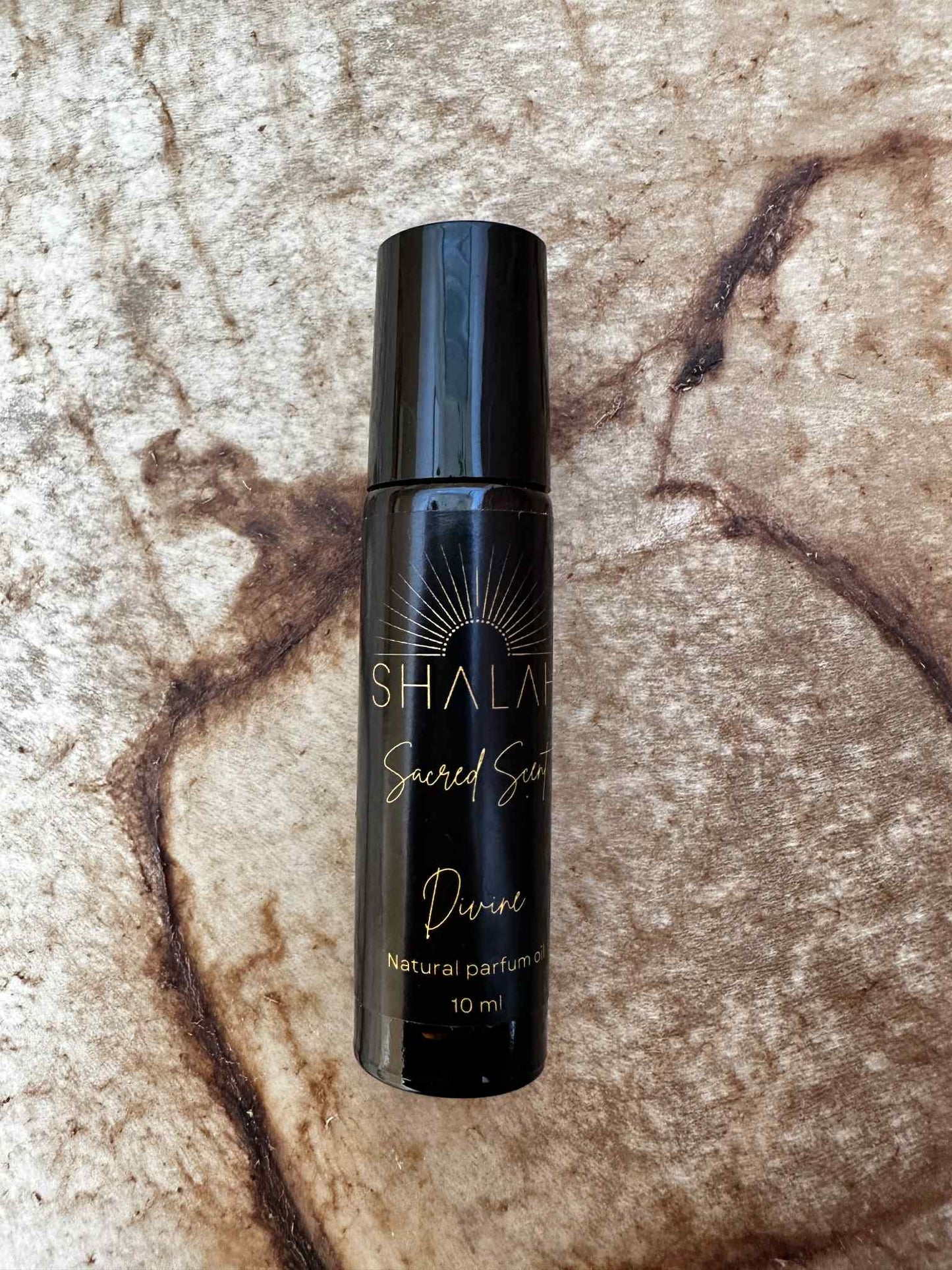 Divine natural parfum oil