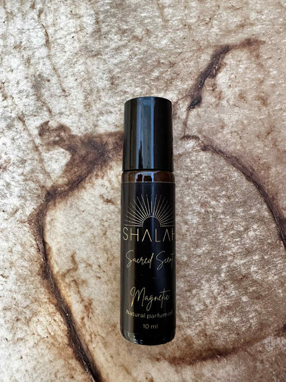 Magnetic natural parfum oil